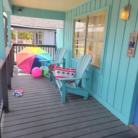 Upper Deck Hotel&Bar - Adults Only South Padre Island Exterior foto